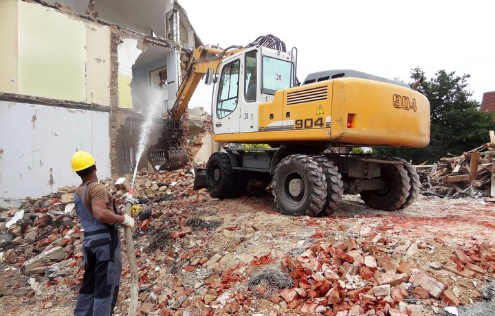 Démolition intérieure : comment préparer efficacement les travaux ?