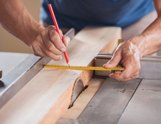 Comment intégrer des éléments d’ébénisterie dans vos projets de menuiserie