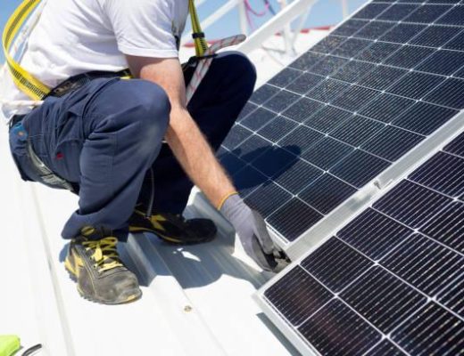 Installer des panneaux photovoltaïques : guide pratique