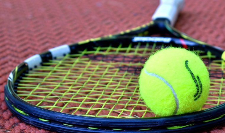 Rénovation de votre terrain de tennis : guide  pour réussir votre projet