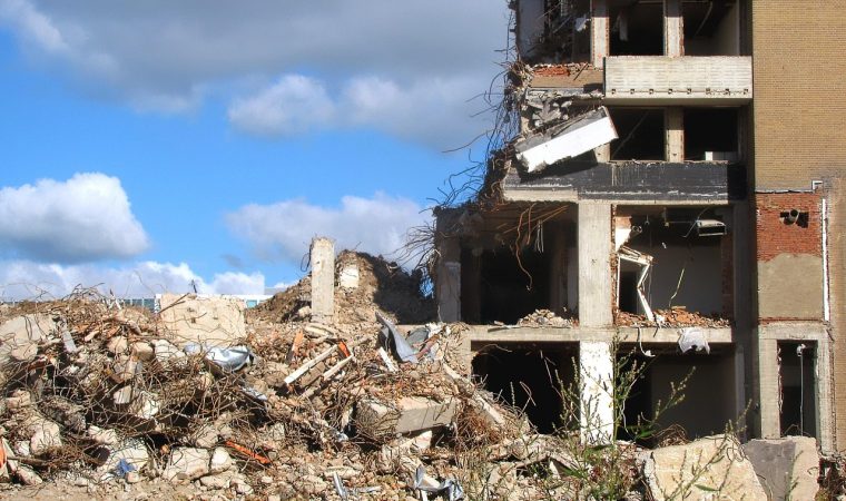 Votre projet de démolition simplifié avec l&rsquo;entreprise MATERA