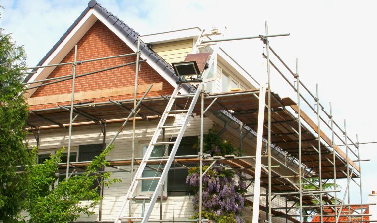 Rénovation majeure de maison : les travaux essentiels à prévoir