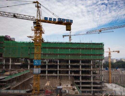 Des bâtiments industriels robustes conçus pour durer dans le temps