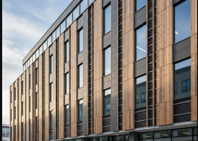 Coût comparé : ITE sous enduit vs bardage rapporté