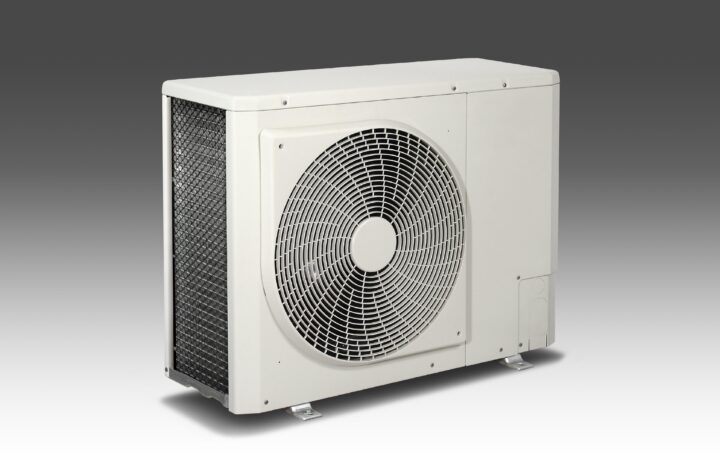 Performance énergétique du fluide R32 pour climatisation réversible : ce qu’il faut savoir
