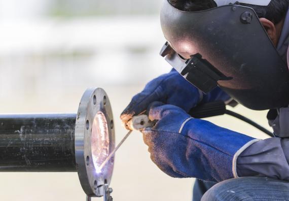 Soudure MIG-MAG : comprendre la différence entre gaz inerte et actif