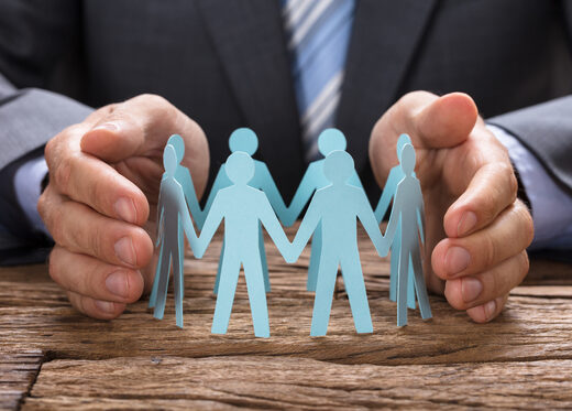 Assistance administrative et gestion des ressources humaines (contrats, paies)