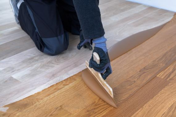 Vitrification parquet : quelles étapes pour un résultat durable ?